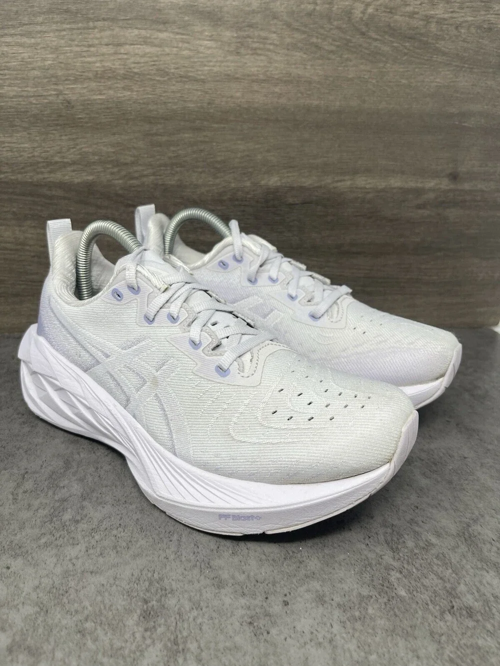Asics Novablast 4 Sneakers Womens Size 8.5 Lilac Purple Athletic Running